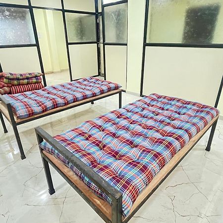 Shree Swami Samarth Pg Rooms For Boys Solapur Exterior foto