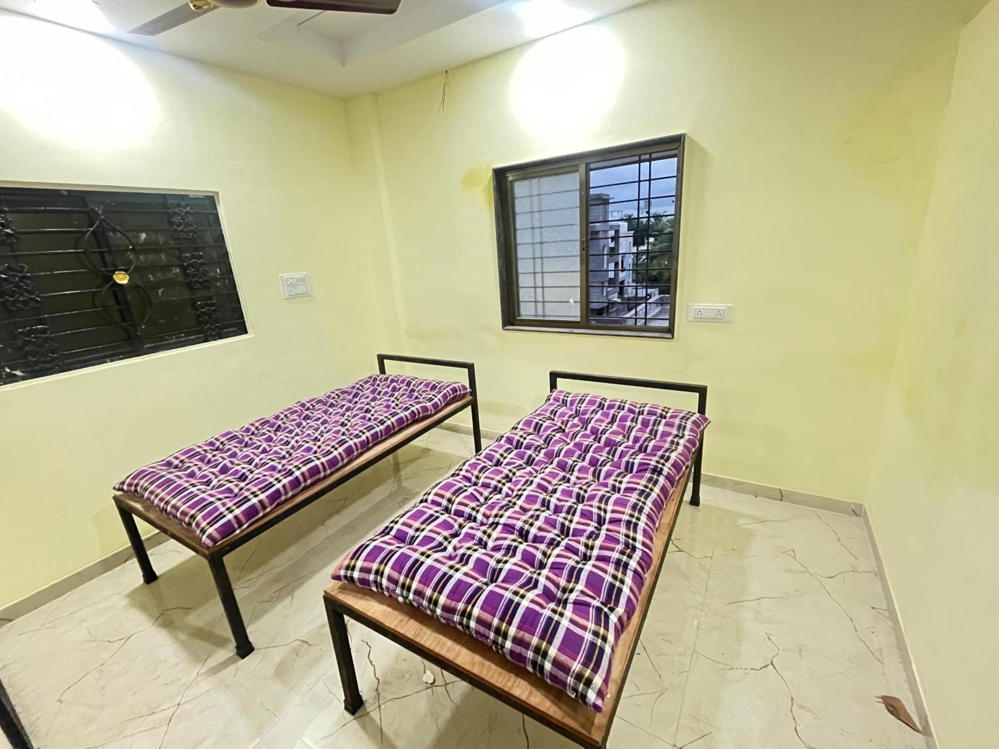 Shree Swami Samarth Pg Rooms For Boys Solapur Exterior foto