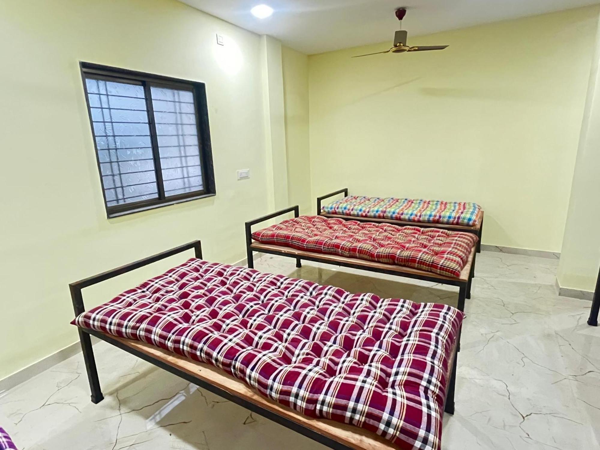Shree Swami Samarth Pg Rooms For Boys Solapur Exterior foto